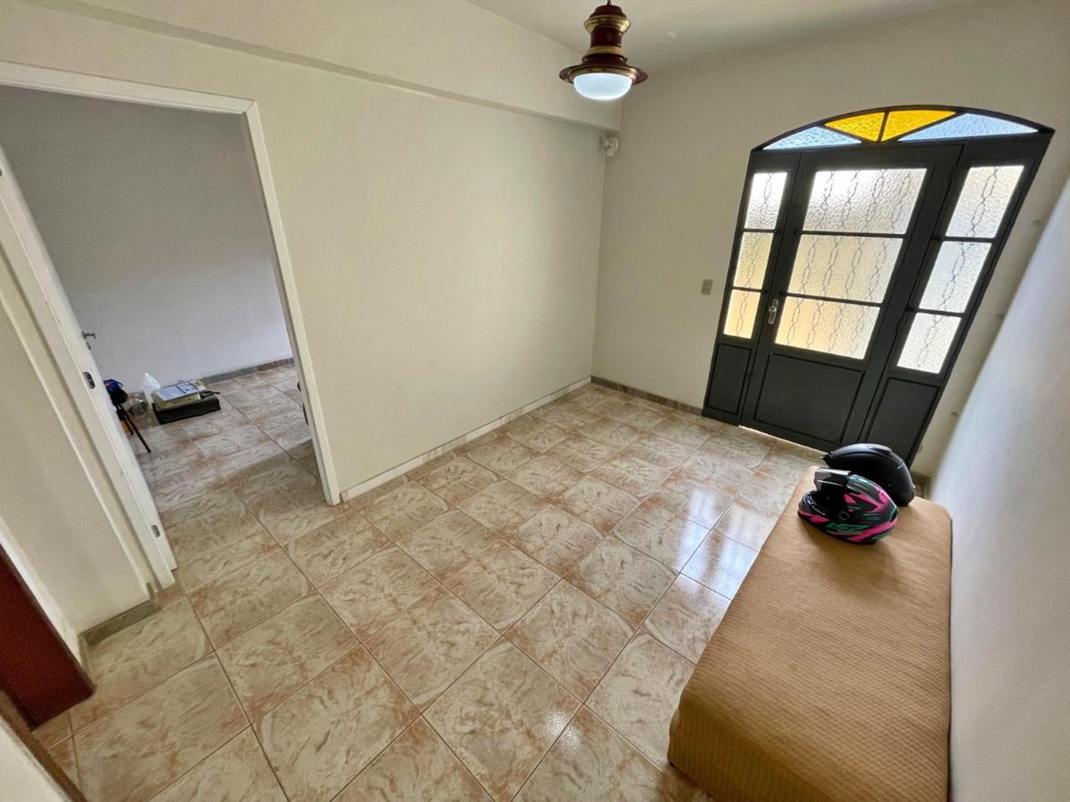 Casa, Jardim Leblon, 3 Quartos, 4 Vagas, 1 Suíte