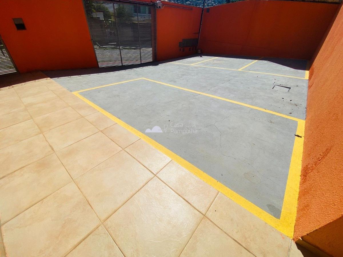 Casa, Jardim dos Comerciários, 3 Quartos, 1 Vaga, 1 Suíte