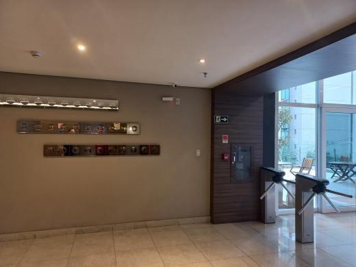 Sala, Vila da Serra, 0 Quarto, 1 Vaga