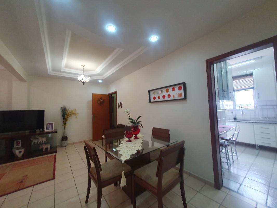 Apartamento, Prado, 3 Quartos, 2 Vagas, 1 Suíte