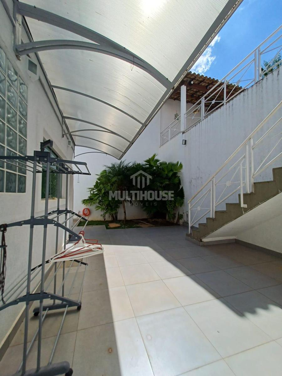 Casa, Paquetá, 4 Quartos, 4 Vagas, 2 Suítes