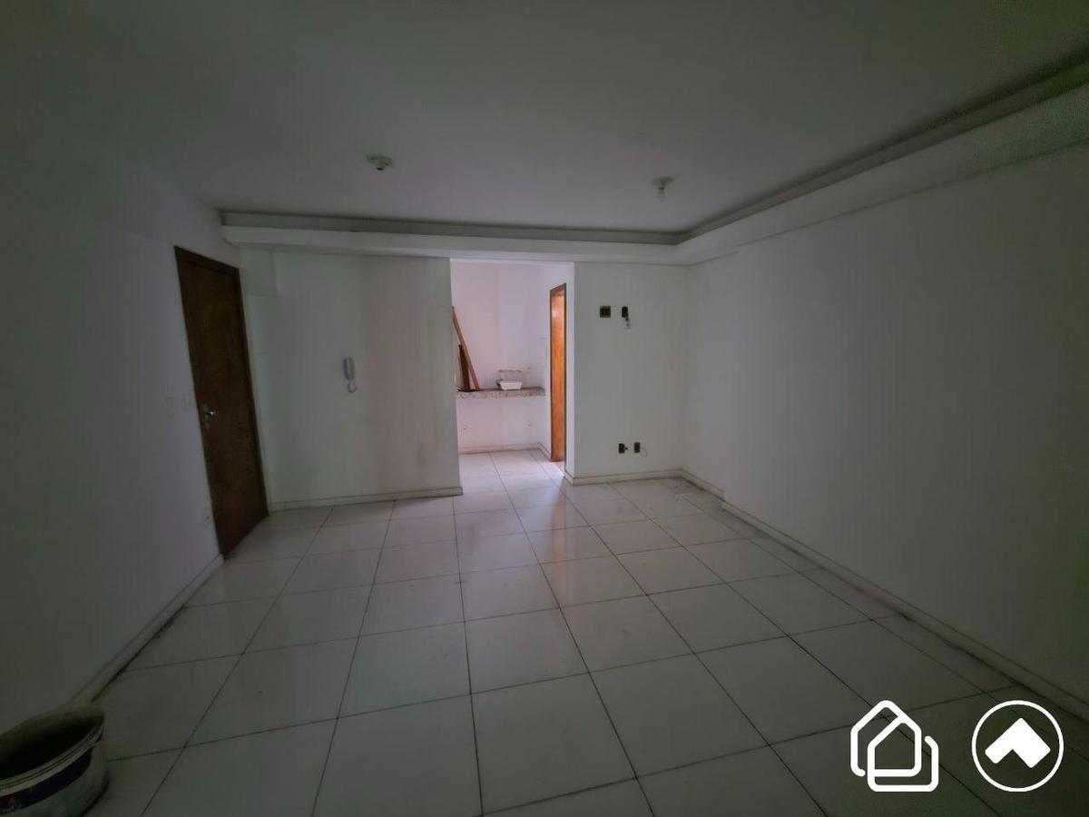 Sala, Barro Preto