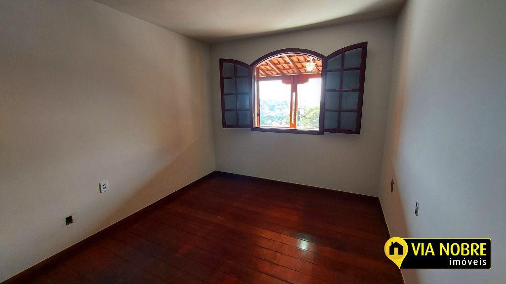 Casa, Buritis, 4 Quartos, 4 Vagas, 1 Suíte