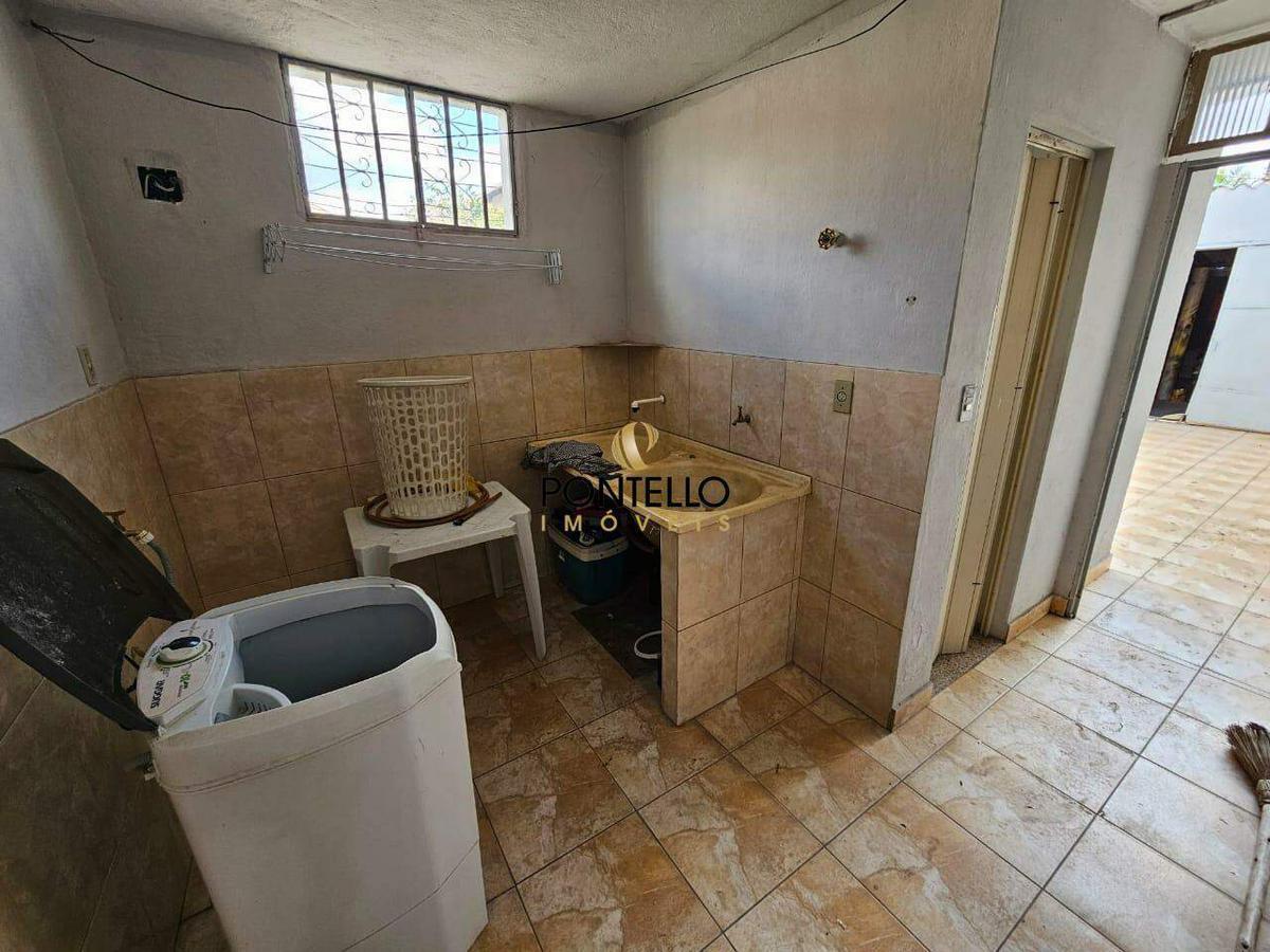 Casa, Esperança, 4 Quartos, 2 Vagas, 1 Suíte