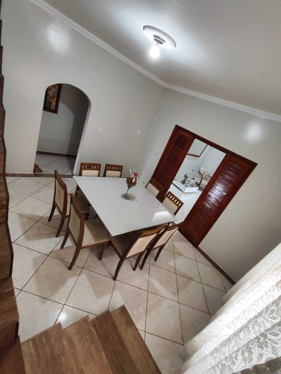 Casa, Planalto, 7 Quartos, 3 Vagas, 3 Suítes