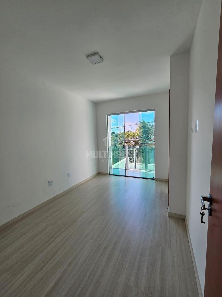 Casa, Jardim Leblon, 2 Quartos, 2 Vagas, 1 Suíte