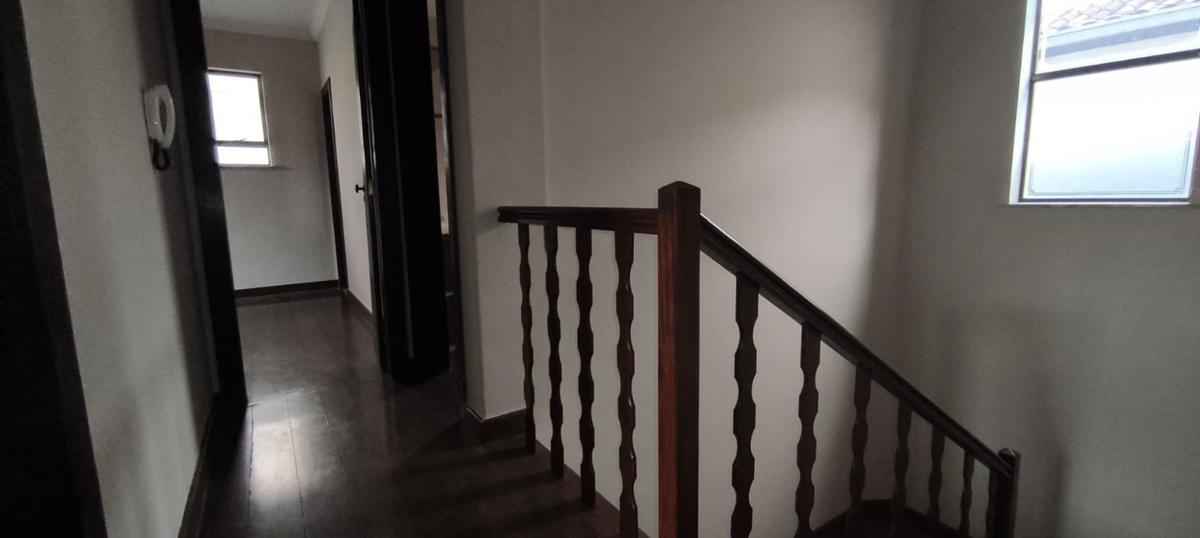 Casa, Itapoã, 5 Quartos, 4 Vagas, 1 Suíte