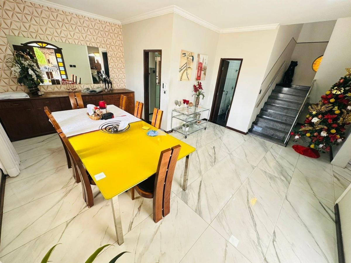 Casa, Copacabana, 4 Quartos, 6 Vagas, 2 Suítes