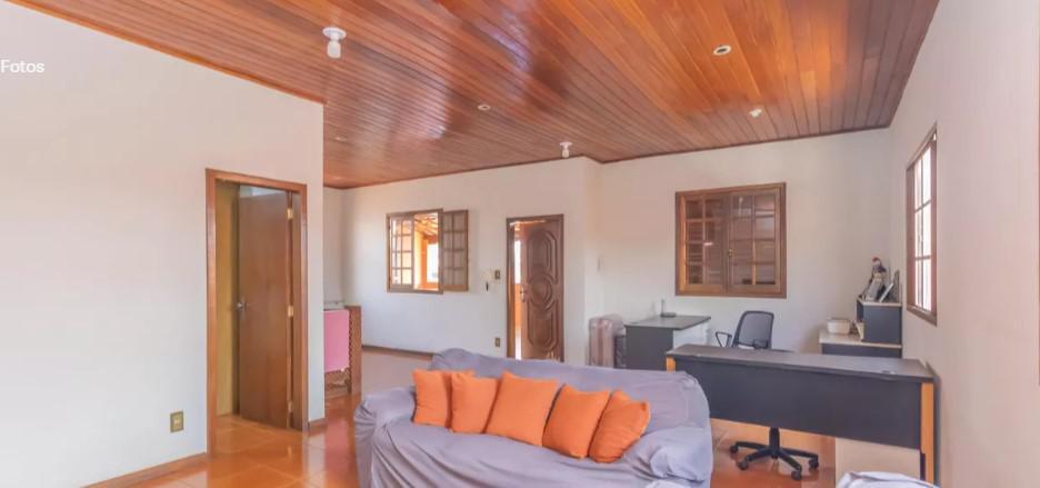 Casa, Santa Cruz, 5 Quartos, 3 Vagas, 2 Suítes