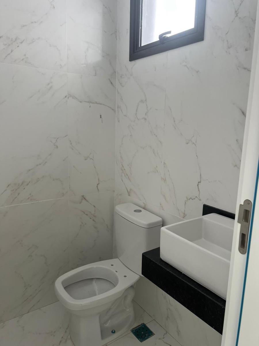 Casa, Santa Cruz, 3 Quartos, 3 Vagas, 3 Suítes