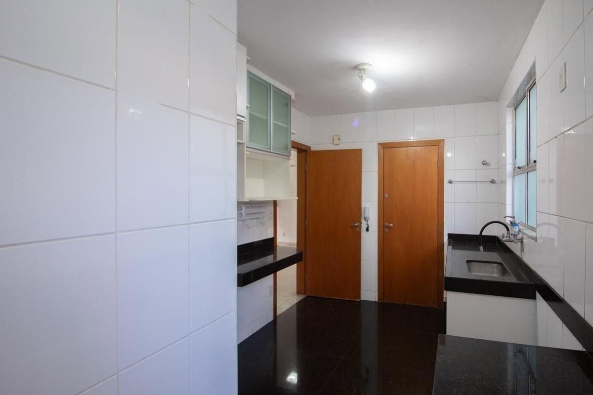 Apartamento, Castelo, 3 Quartos, 2 Vagas, 1 Suíte