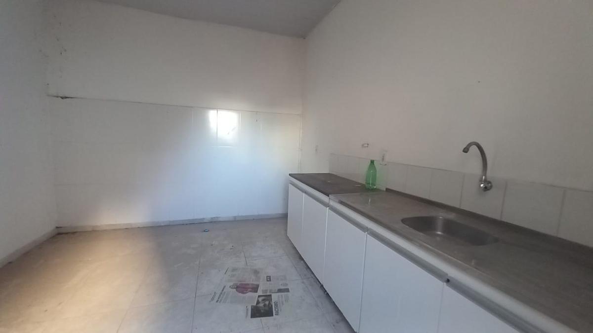 Lote, Dona Clara, 0 Quarto, 15 Vagas