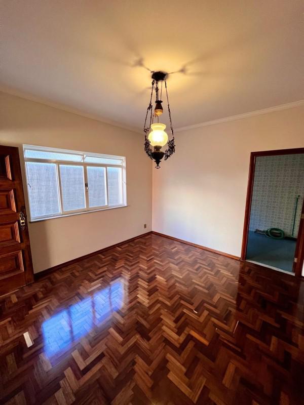 Casa, Vila Pinto, 4 Quartos, 2 Vagas, 1 Suíte