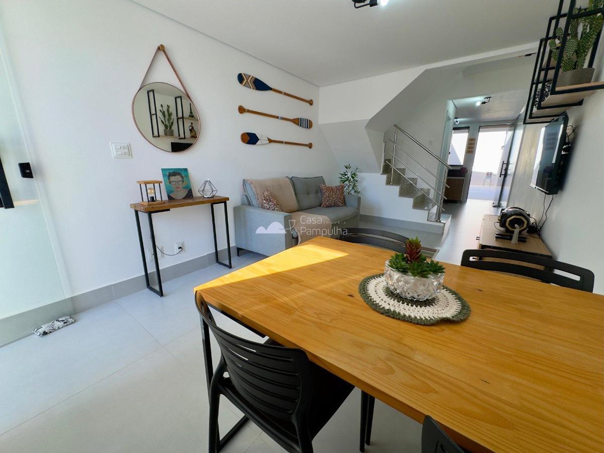 Casa, Santa Mônica, 2 Quartos, 2 Vagas, 2 Suítes