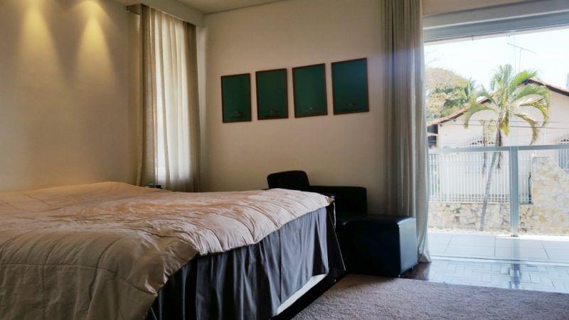 Casa, Itapoã, 4 Quartos, 4 Vagas, 2 Suítes