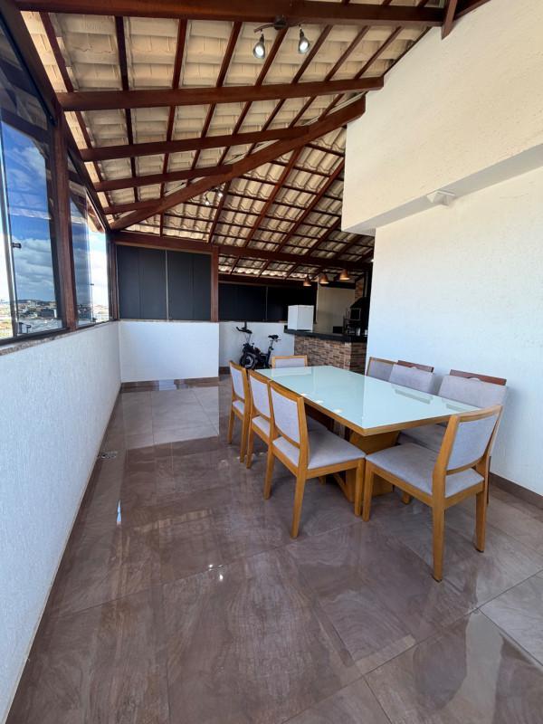 Cobertura, Pedra Azul, 2 Quartos, 2 Vagas