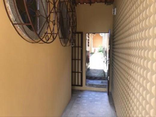 Casa Comercial, Sion, 7 Quartos, 2 Vagas, 1 Suíte