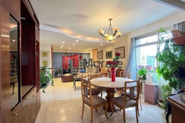 Apartamento, Funcionários, 4 Quartos, 2 Vagas, 1 Suíte