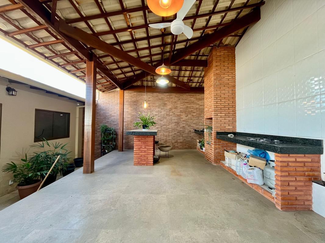 Casa, Parque Recreio, 3 Quartos, 2 Vagas, 3 Suítes