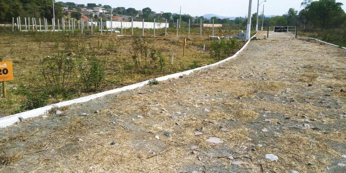 Lote, São José, 0 Quarto, 4 Vagas