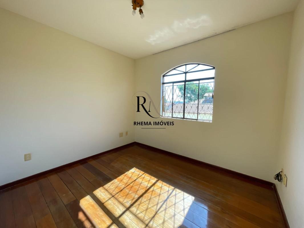 Casa, Santa Mônica, 3 Quartos, 3 Vagas, 1 Suíte