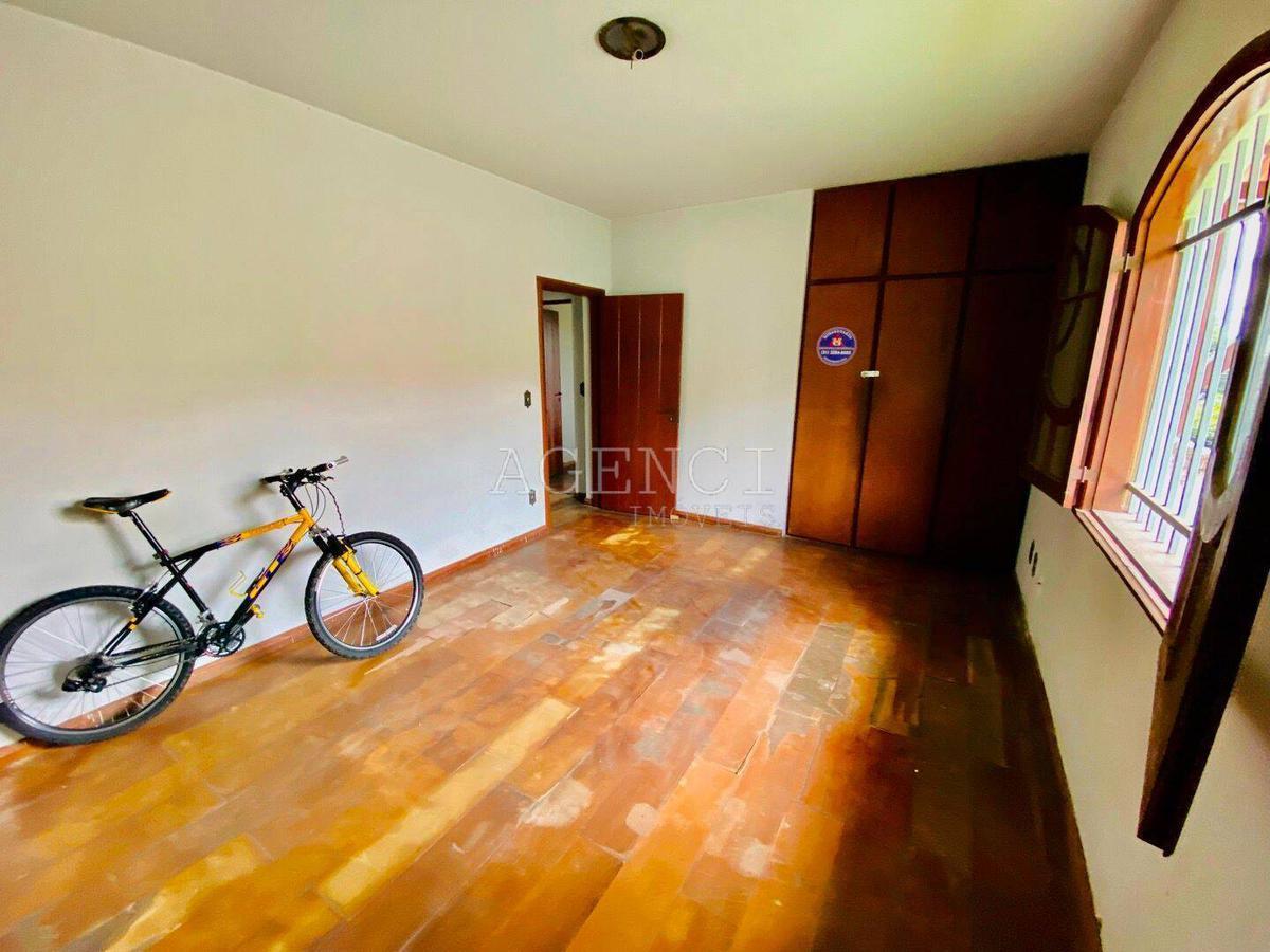 Casa, Bandeirantes (pampulha), 4 Quartos, 0 Vaga, 1 Suíte