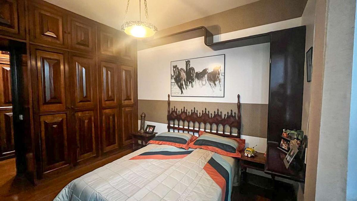 Casa, Comiteco, 5 Quartos, 6 Vagas, 2 Suítes