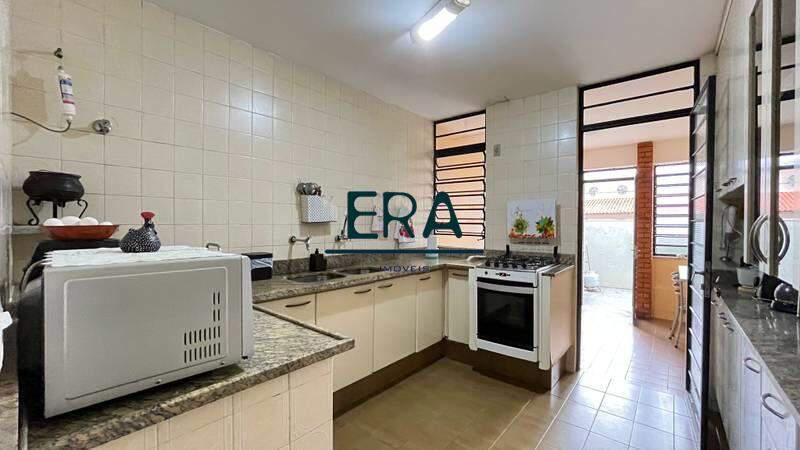 Casa, Comiteco, 4 Quartos, 3 Vagas, 2 Suítes