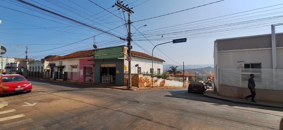 Lote, Centro, 0 Quarto, 0 Vaga