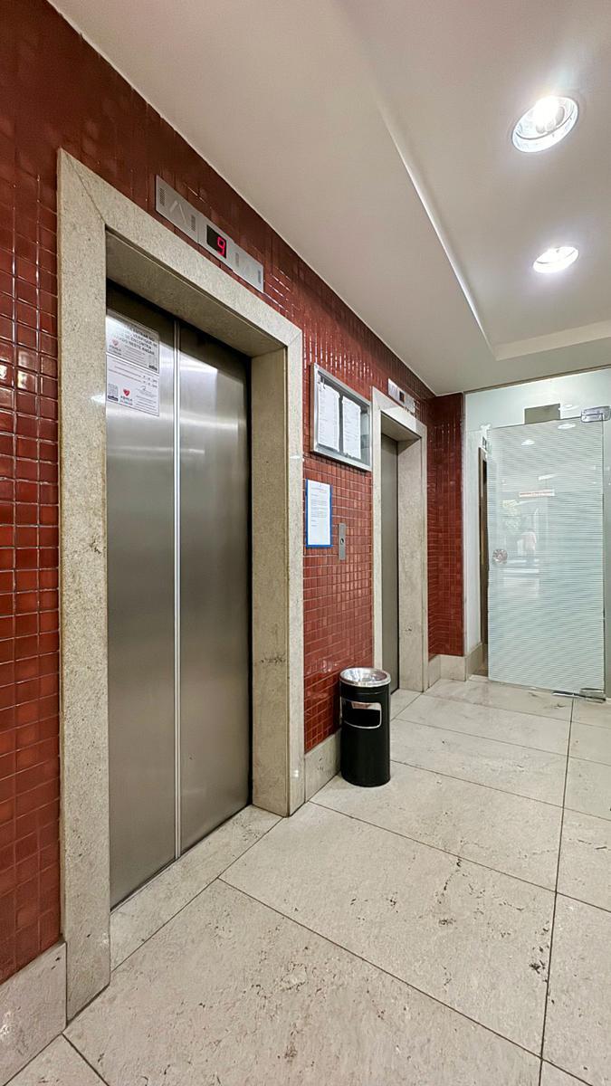 Sala, Centro, 0 Quarto, 4 Vagas