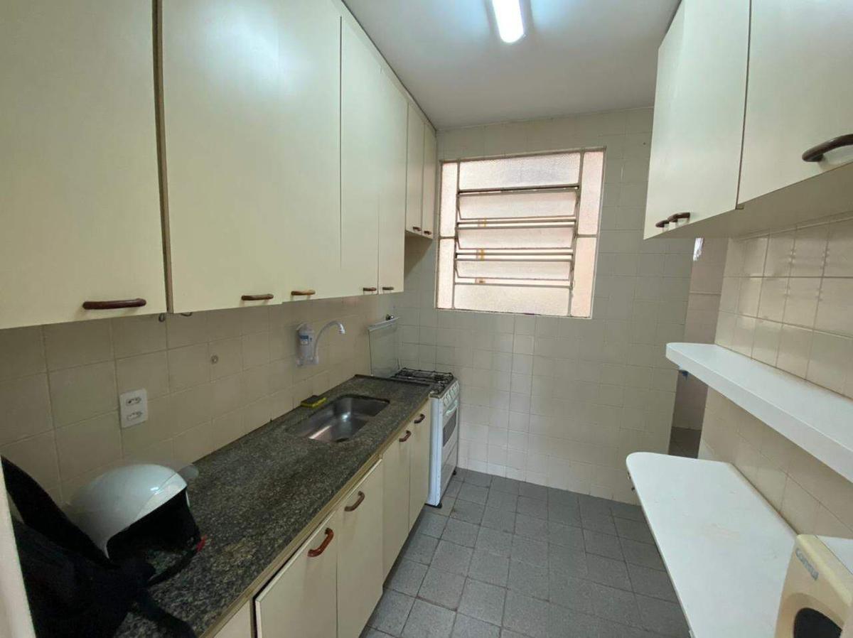 Apartamento, Estoril, 4 Quartos, 1 Vaga, 1 Suíte
