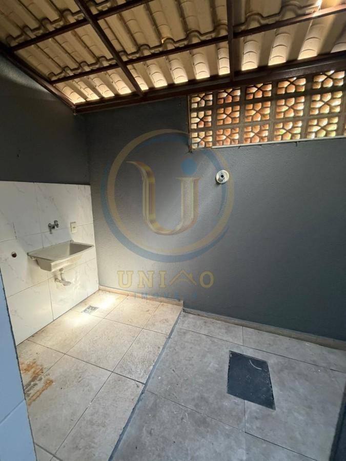 Casa, Novo Centro, 2 Quartos, 1 Vaga