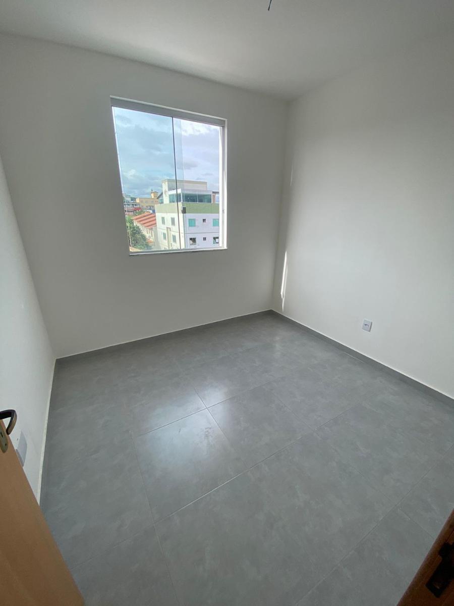 Apartamento, Pedra Azul, 2 Quartos, 1 Vaga