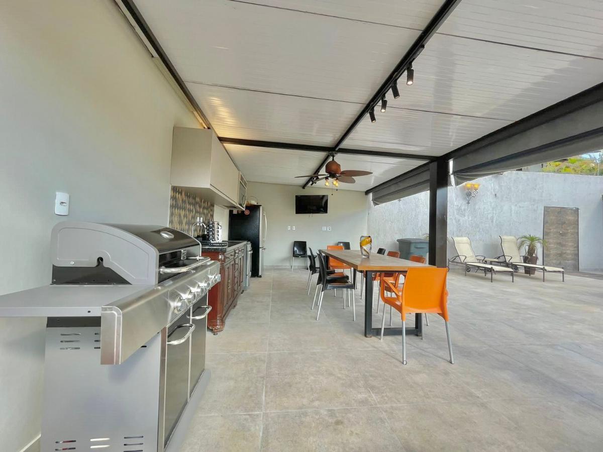 Casa, Garças, 3 Quartos, 4 Vagas, 1 Suíte