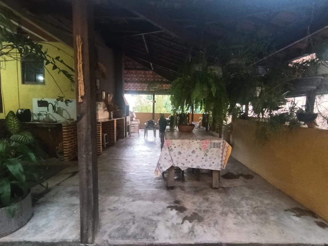 Casa, Solar do Barreiro, 5 Quartos, 2 Vagas, 1 Suíte