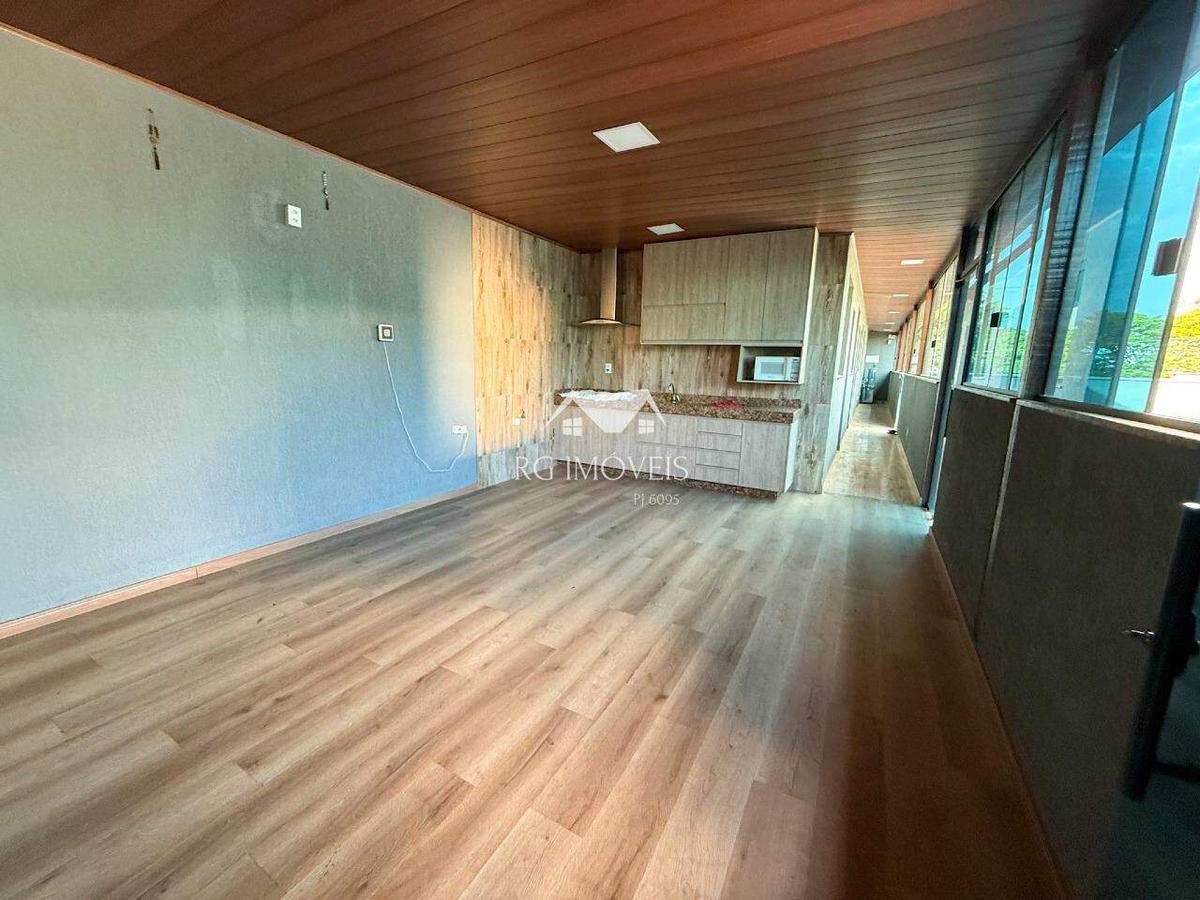 Galpão, Jatobá (barreiro), 0 Quarto, 40 Vagas