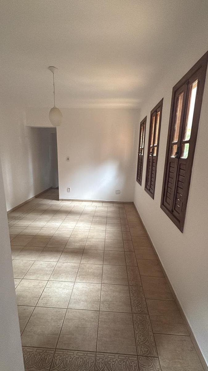 Casa, Bela Vista, 4 Quartos, 0 Vaga, 1 Suíte