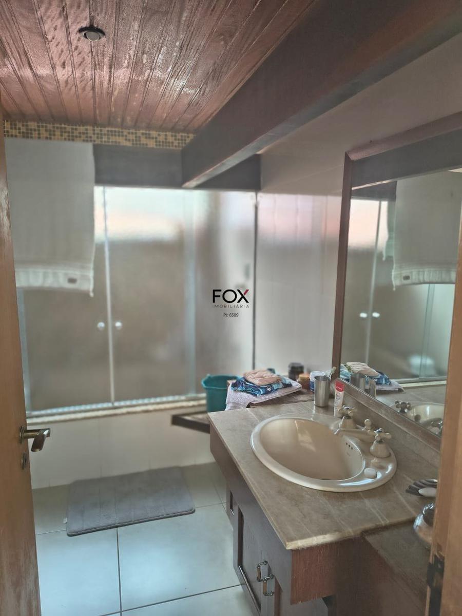 Casa, Belvedere, 5 Quartos, 2 Vagas, 1 Suíte