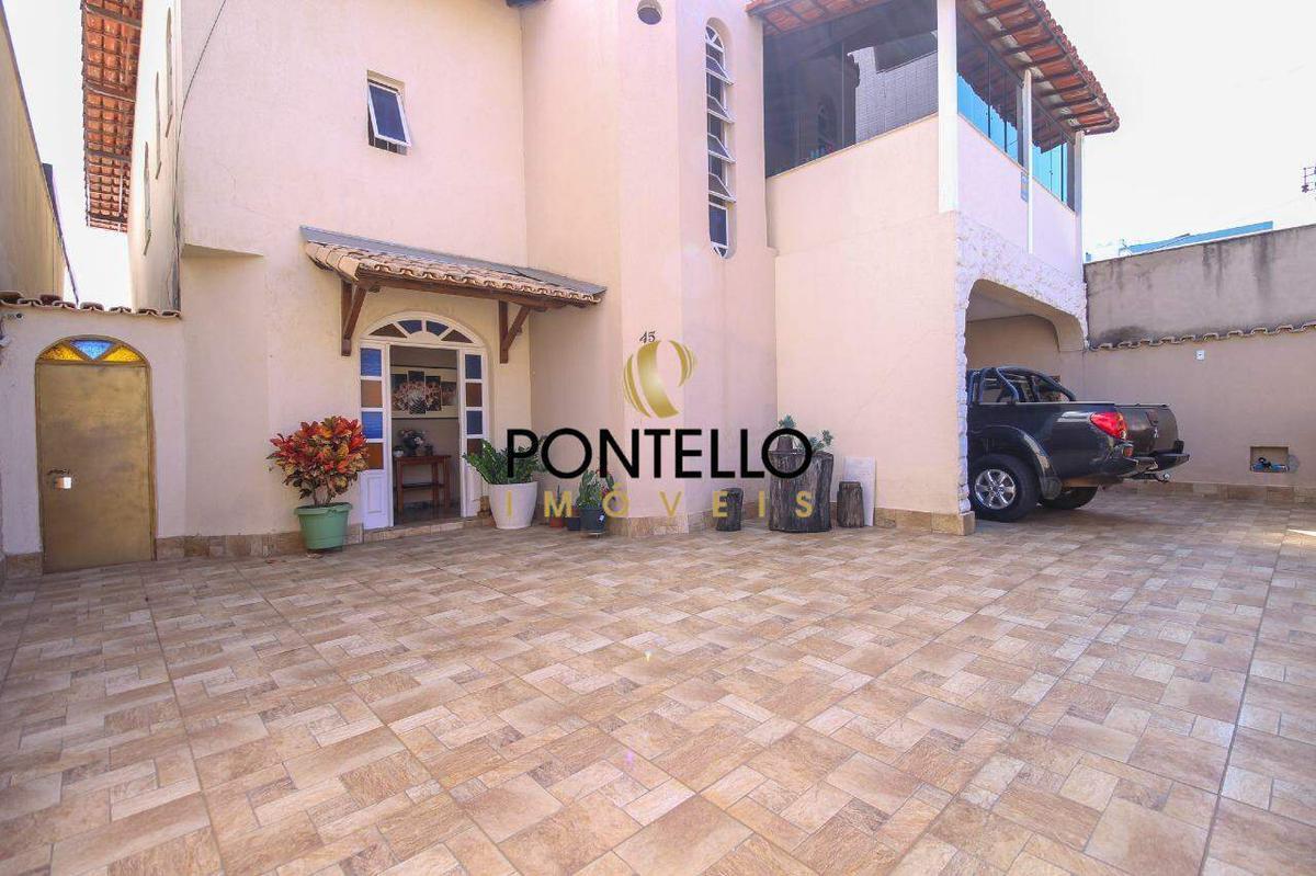 Casa, Planalto, 5 Quartos, 5 Vagas, 1 Suíte