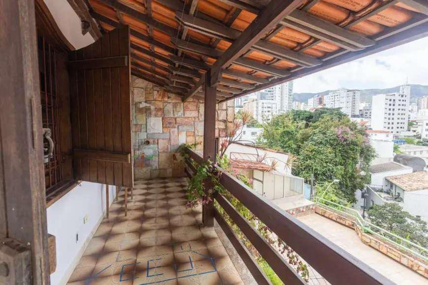 Casa, Serra, 5 Quartos, 4 Vagas, 3 Suítes