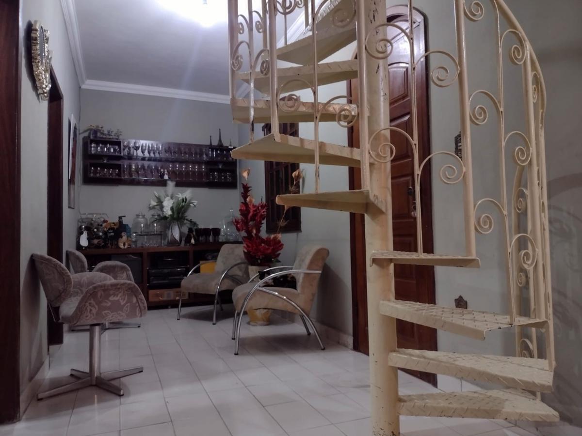 Casa, Alto dos Pinheiros, 4 Quartos, 3 Vagas, 1 Suíte