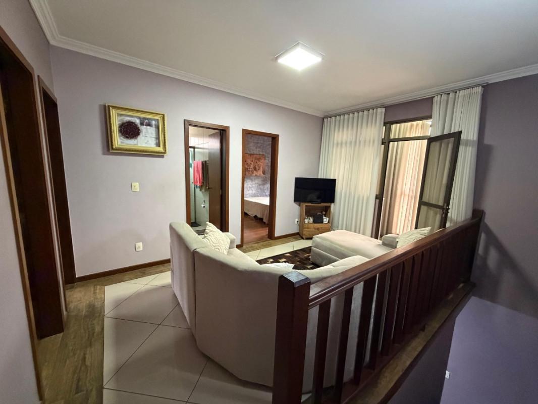 Casa, Itapoã, 3 Quartos, 3 Vagas, 1 Suíte