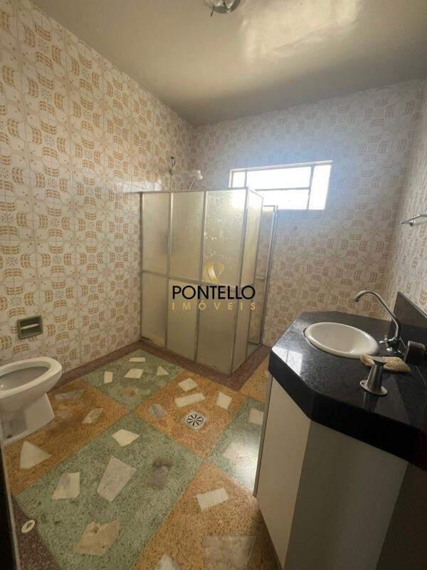 Casa, São Dimas, 3 Quartos, 4 Vagas, 1 Suíte