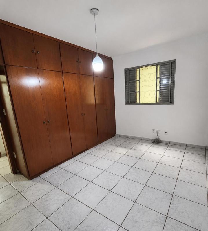 Casa, Tirol (barreiro), 4 Quartos, 4 Vagas, 1 Suíte