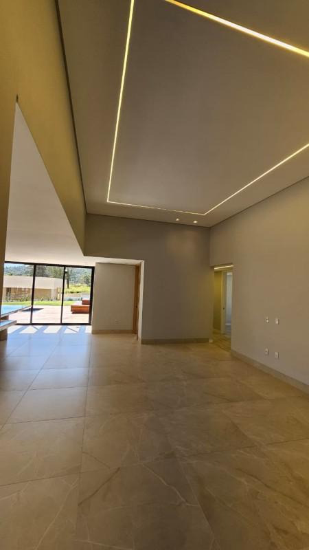 Casa, Pimentas, 4 Quartos, 3 Vagas, 3 Suítes