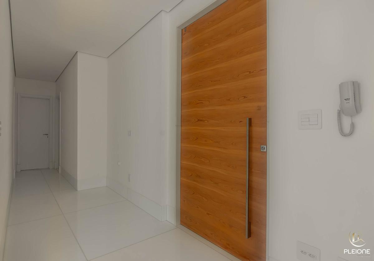 Apartamento, Funcionários, 4 Quartos, 6 Vagas, 4 Suítes