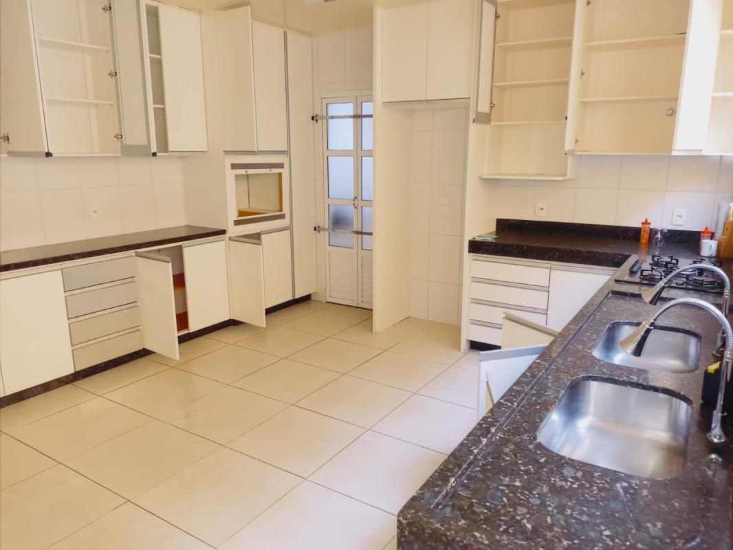 Casa, Álvaro Camargos, 3 Quartos, 3 Vagas, 1 Suíte