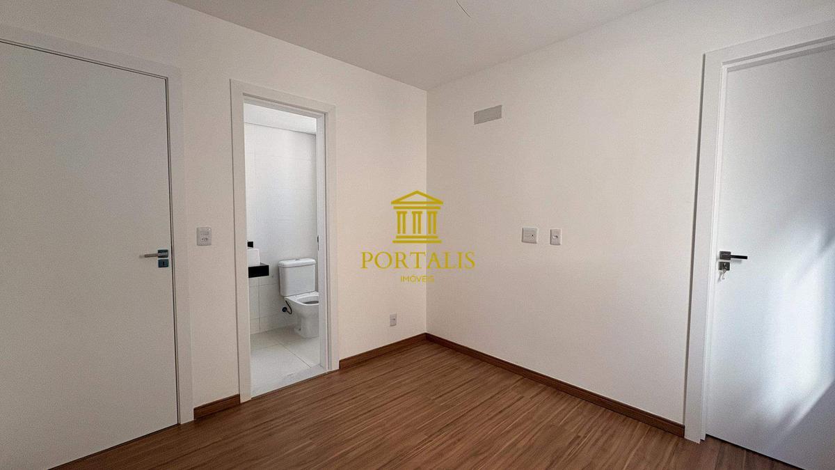 Apartamento, Vila Paris, 2 Quartos, 2 Vagas, 1 Suíte