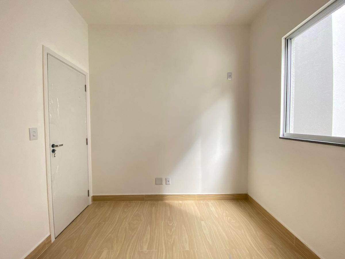 Casa, Vale das Orquídeas, 3 Quartos, 2 Vagas, 1 Suíte