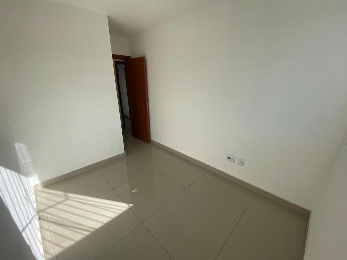 Casa, Santa Branca, 2 Quartos, 3 Vagas